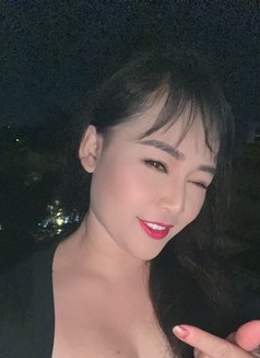 Belinda - escort in Kathmandu Photo 9 of 17