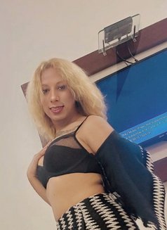 Beljeet kaur only video call - Transsexual escort in Chandigarh Photo 23 of 26