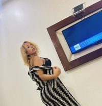 TOP KAUR - Acompañantes transexual in Mumbai