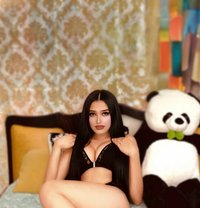 BËLL̥Ä VĒⱤȘ - Transsexual escort in Bangalore