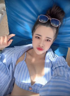 Bell - Transsexual escort in Pattaya Photo 4 of 11