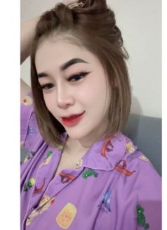 Bell - escort in Krabi Photo 4 of 8