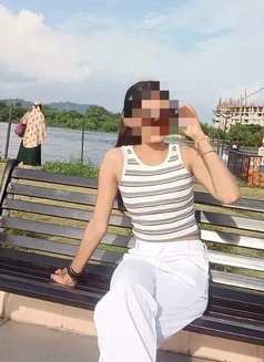 Bella 4-Hands Sensual Massage Guwahati - escort in Guwahati Photo 2 of 7