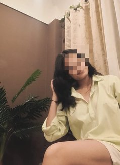 Bella 4-Hands Sensual Massage Guwahati - escort in Guwahati Photo 1 of 7