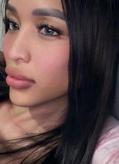 Bella - Transsexual escort in Manila Photo 3 of 7