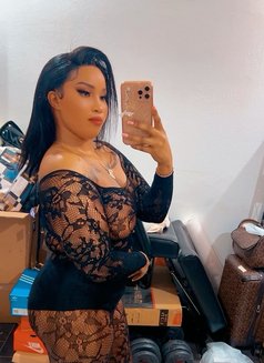 Bella - escort in Riyadh Photo 1 of 4