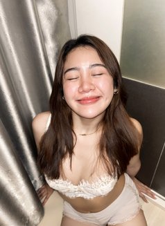 Bella Ariyanti - escort in Jakarta Photo 5 of 9
