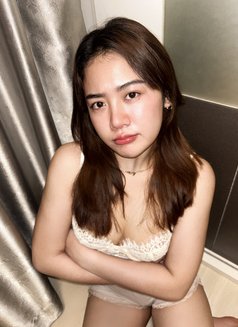 Bella Ariyanti - escort in Jakarta Photo 6 of 9