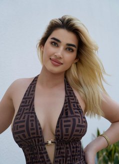Bella - escort in Dubai Photo 6 of 18