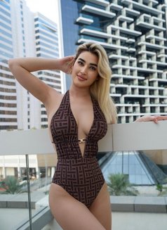 Bella - escort in Dubai Photo 15 of 18