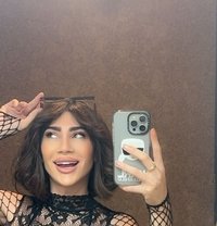 Bella - Transsexual escort in Baku