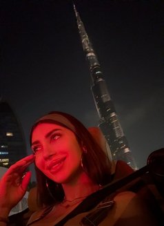 Bella - Transsexual escort in Baku Photo 7 of 8