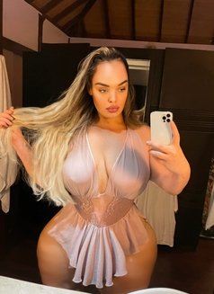 Bella Bbw - escort in Abu Dhabi Photo 2 of 4