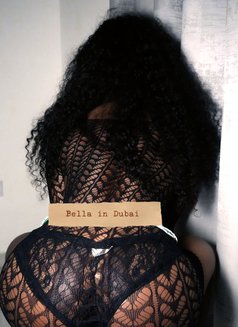 Bella(camshow)GFE(exotic dancer) - puta in Dubai Photo 1 of 10