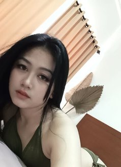 Bella best deeptroth - escort in Bali Photo 6 of 7