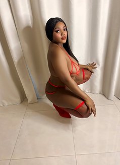 Bella Big Boobs Escort - escort in Dubai Photo 1 of 5