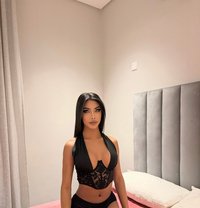Bella big dick ‍(only 1week) - Transsexual escort in Riyadh Photo 4 of 16