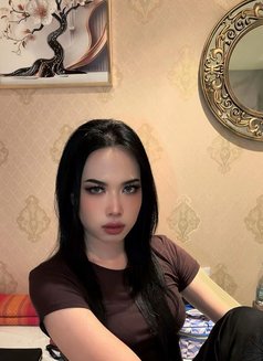 Bella Boy - Transsexual escort in Abu Dhabi Photo 12 of 14