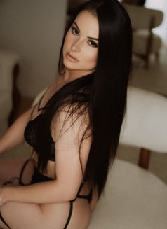 Bella Brasileira Perfeita - escort in Singapore Photo 16 of 16