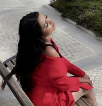 Bella - masseuse in Paris