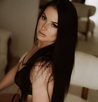 Bella - escort in Singapore