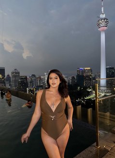 Bella Briella - Transsexual escort in Kuala Lumpur Photo 8 of 9