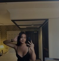 Bella Briella - Transsexual escort in Singapore