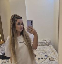 Bella - escort in Beirut Photo 5 of 14