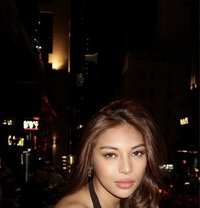 kiana - puta in Hong Kong