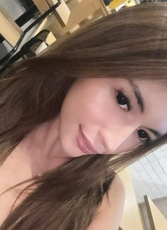 Bella Collins - escort in Makati City Photo 6 of 6