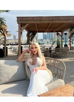 Bella - escort in Dubai Photo 14 of 19