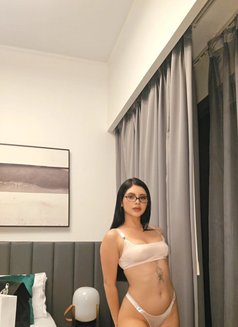 Bella - escort in Dubai Photo 6 of 11