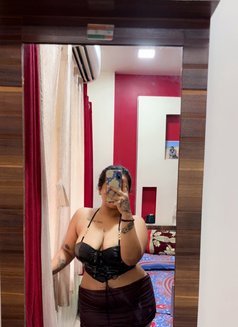 Bella Disouza🦋Couple to Coupleservice - escort in Mumbai Photo 2 of 6