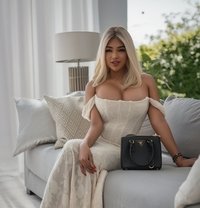 Bella Divan - escort in Brussels