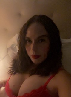 Bella Dom - Acompañantes transexual in Singapore Photo 6 of 6