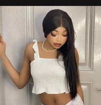 Bella - puta in Muscat