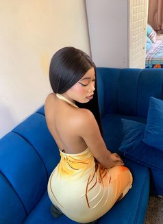 Bella - escort in Muscat Photo 1 of 3