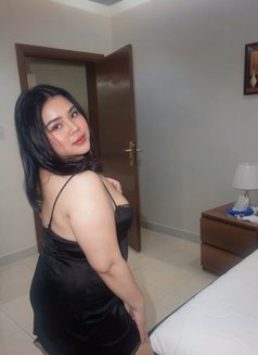 Bella - puta in Riyadh Photo 2 of 5