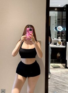 Bella - escort in Al Juffair Photo 1 of 6