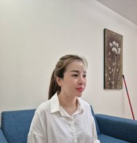 Bella - escort in Da Nang
