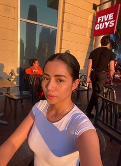 Bella 🇵🇭 - escort in Dubai Photo 9 of 16