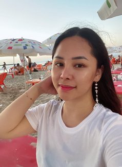 Bella - escort in Manila Photo 12 of 13