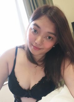 Bella - escort in Dubai Photo 2 of 5