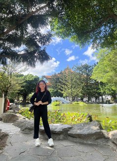 Bella - Acompañantes transexual in Abu Dhabi Photo 2 of 9