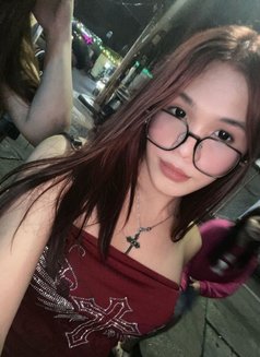 Bella - Transsexual escort in Manila Photo 6 of 9