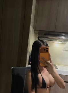 Bella - Acompañantes transexual in Manila Photo 4 of 8