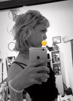 Bella - Transsexual escort in Manila Photo 1 of 5