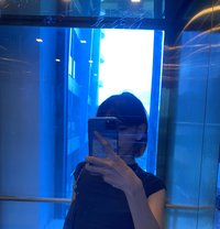 Bella - Transsexual escort in Manila