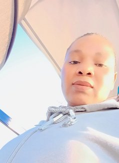 Bella - Masajista in New Delhi Photo 4 of 10