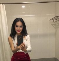 Bella both side - escort in Abu Dhabi